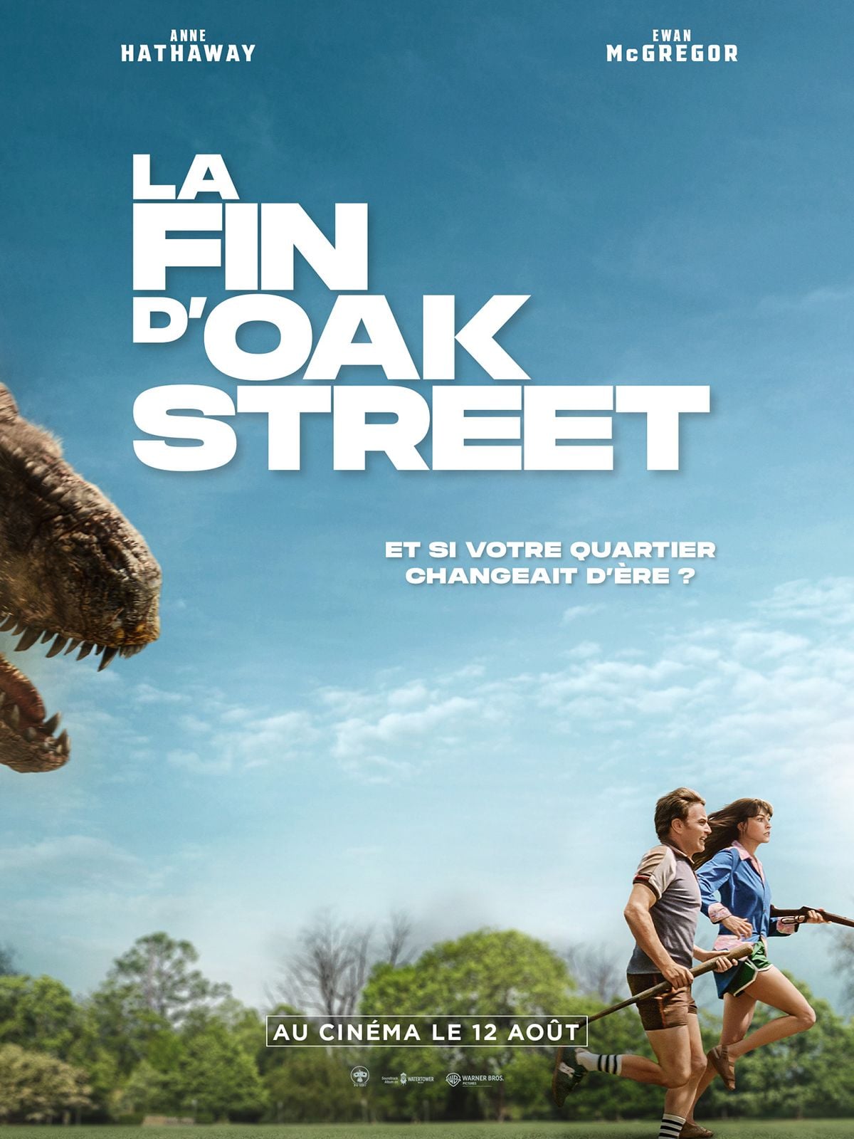 Affiche officielle de La Fin d'Oak Street avec Anne Hathaway et Ewan McGregor fuyant un T-Rex