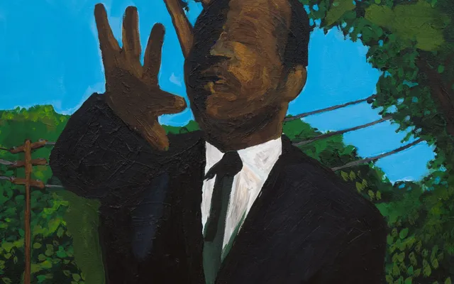 Portrait peint par Henry Taylor : un homme en costume sombre, la main levee, devant un ciel bleu et des arbres, visuel de l'exposition au musee Picasso